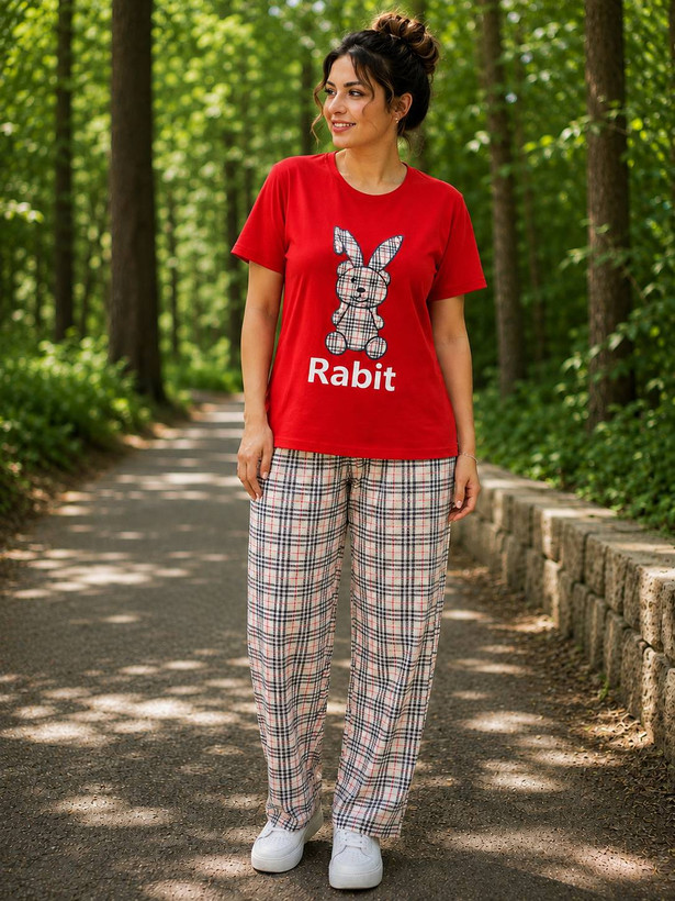ست راحتی زنانه تیشرت و شلوار مدل Rabit ست رنگ جذاب با شلوار چهارخانه در آبادان | قسطی + ارسال سریع